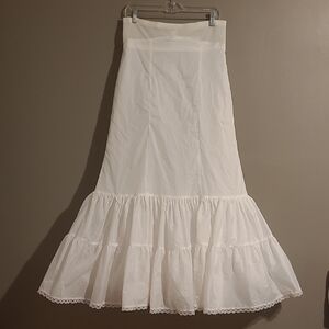 Mermaid White  Petticoat  Skirt  Size 16